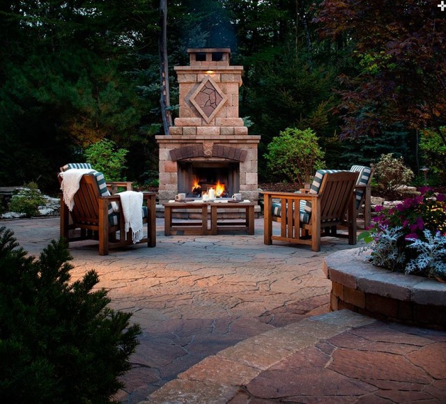 Belgard Hardscapes Backyard Fireplaces